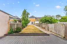 Rougemont Avenue, MORDEN