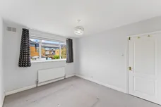 Rougemont Avenue, MORDEN