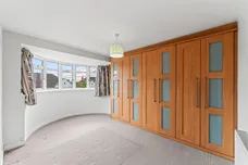 Rougemont Avenue, MORDEN