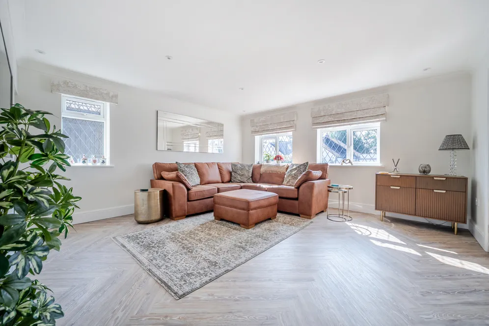 Northdown Road, Gerrards Cross, SL9 photo 8