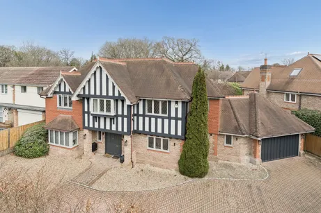 Howards Thicket, Gerrards Cross, SL9