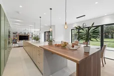 Howards Thicket, Gerrards Cross, SL9 photo 4
