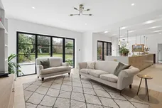 Howards Thicket, Gerrards Cross, SL9 photo 10
