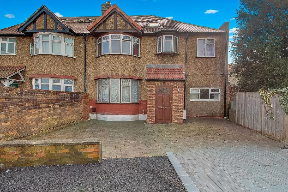 Kendal Road, London, NW10