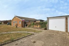 Oldfield Crescent, Hailsham