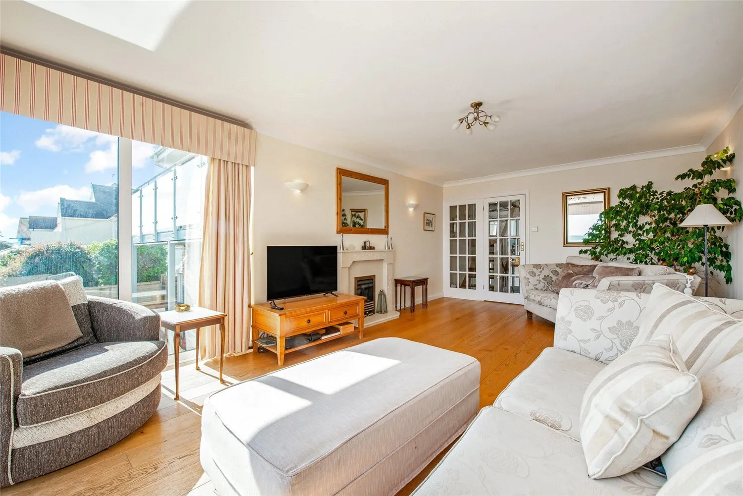 Aldwick Avenue, Aldwick, PO21 photo 8