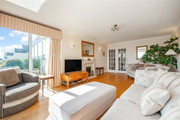 Aldwick Avenue, Aldwick, PO21 photo 8