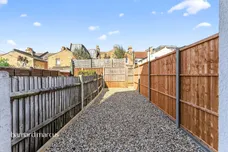 Leverson Street, LONDON