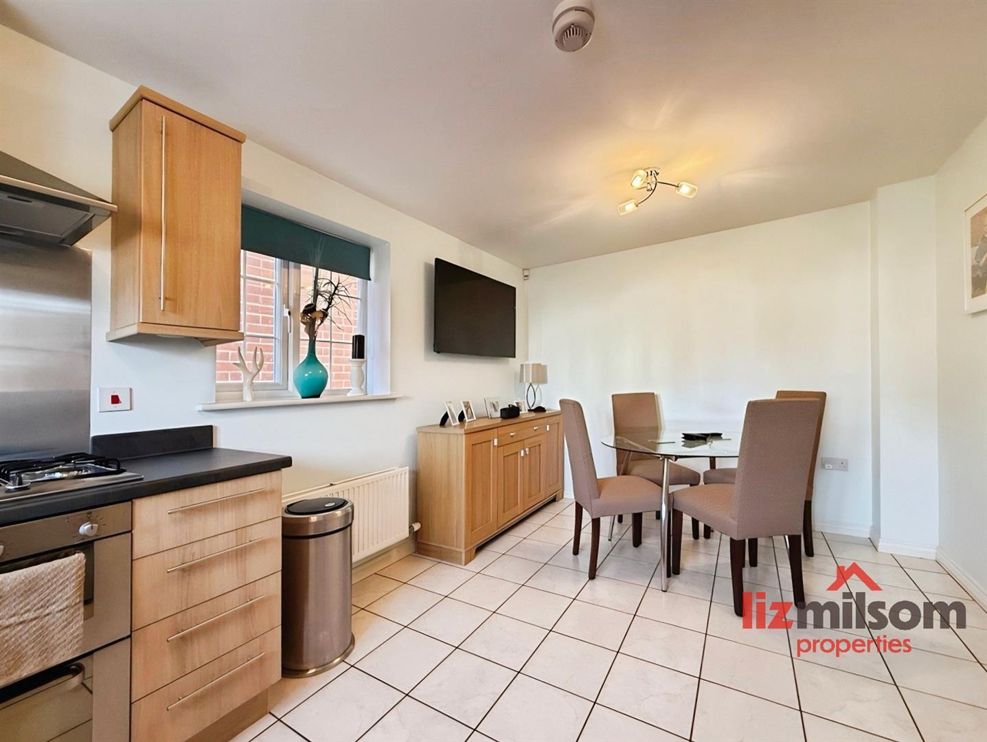 Brunel Way, Church Gresley, DE11 9TG Image 3