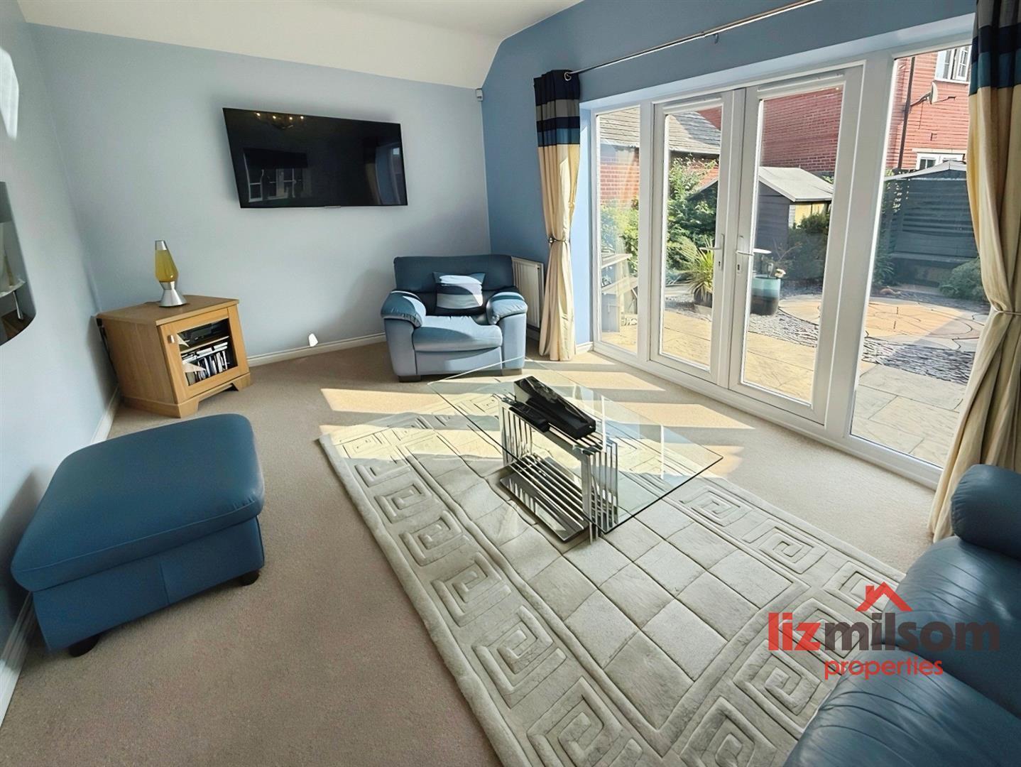 Brunel Way, Church Gresley, DE11 9TG Image 7