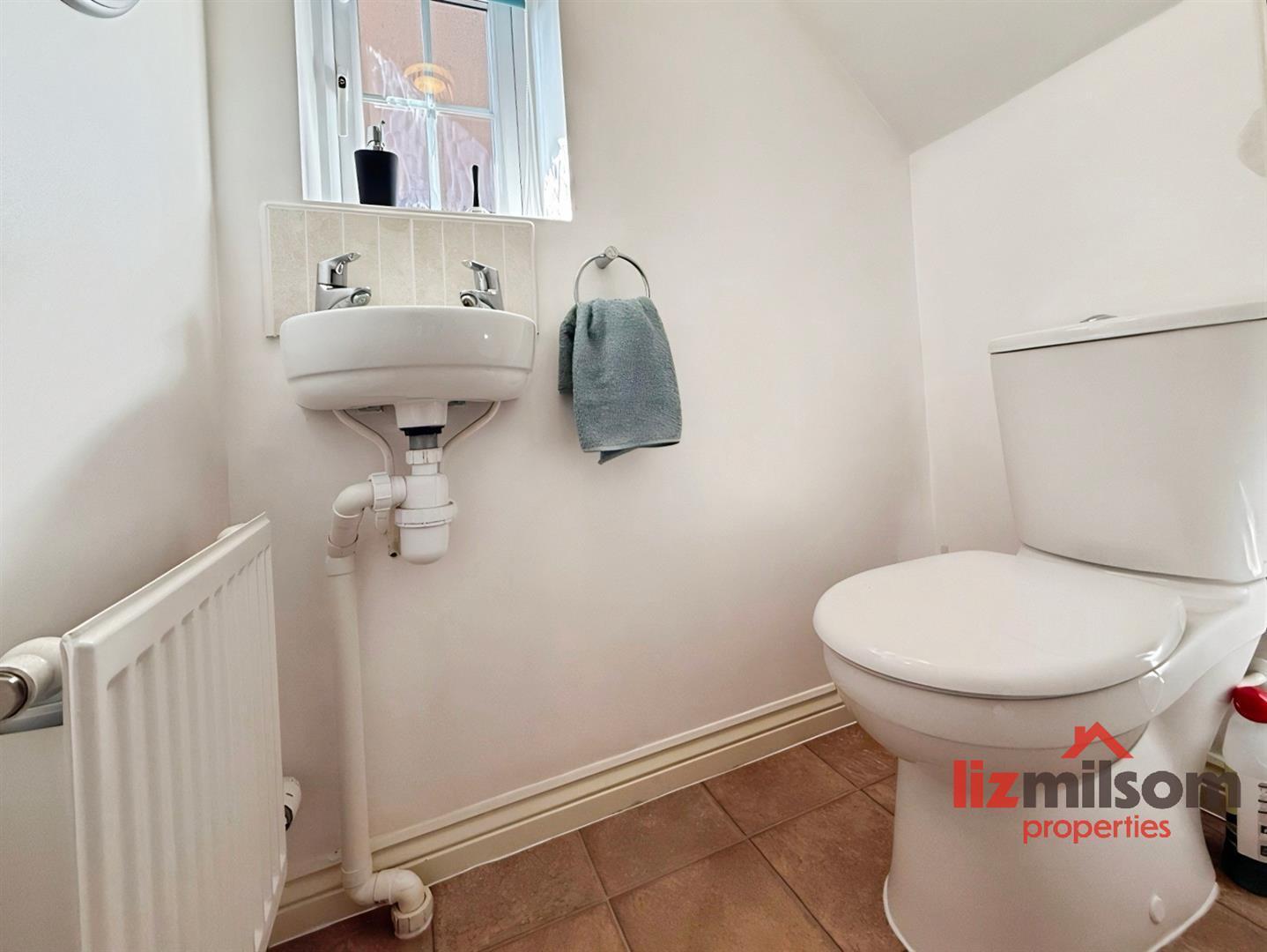 Brunel Way, Church Gresley, DE11 9TG Image 8