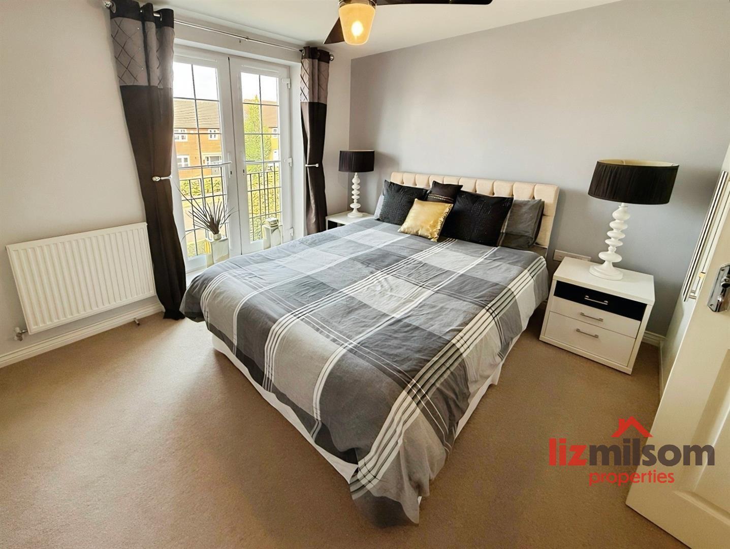 Brunel Way, Church Gresley, DE11 9TG Image 11