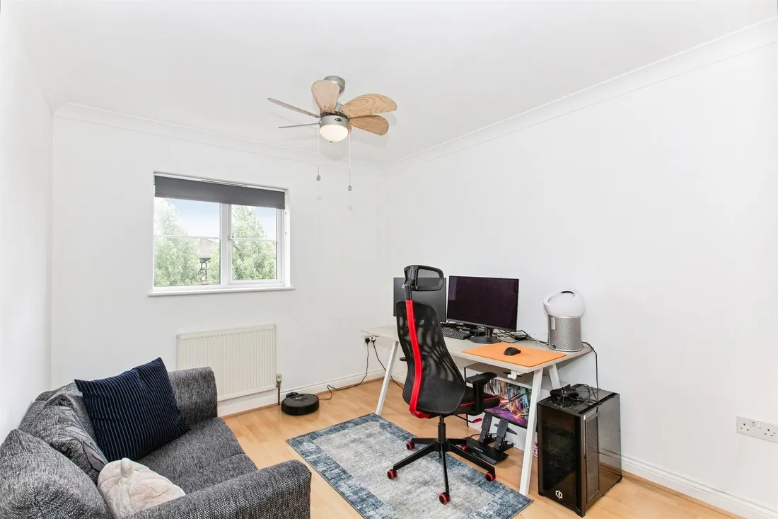 Property photo 24