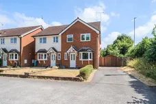 Lymington Bottom Road, Four Marks, GU34 photo 1