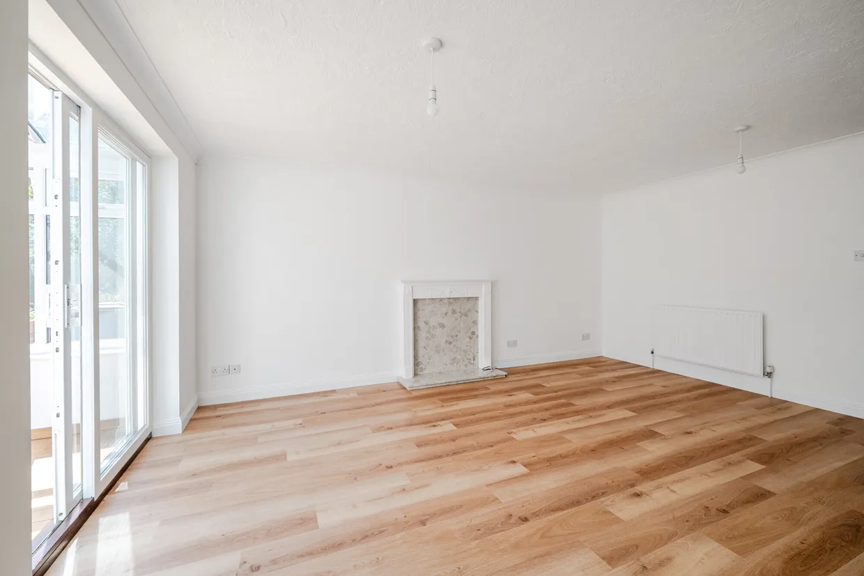 Lymington Bottom Road, Four Marks, GU34 photo 5