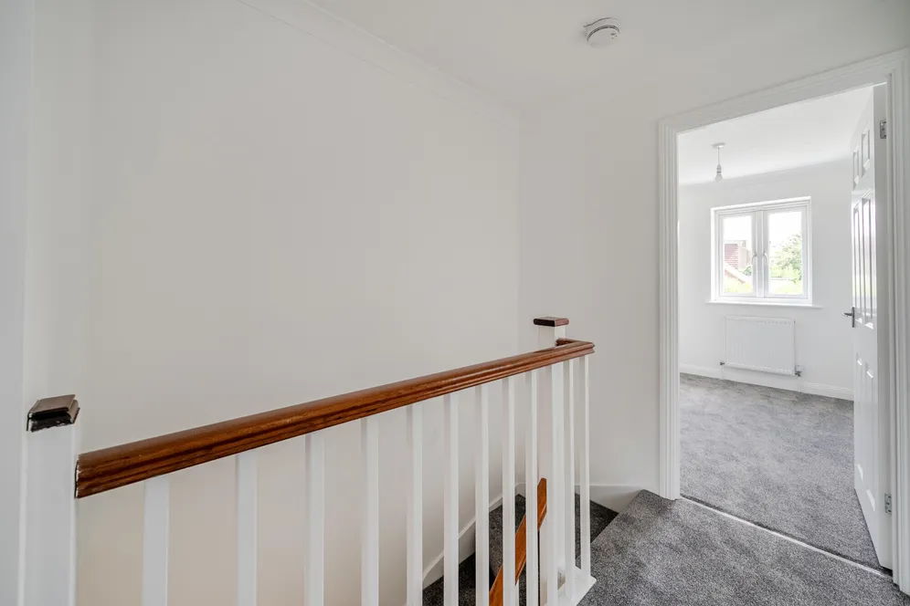 Lymington Bottom Road, Four Marks, GU34 photo 6