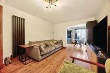 Craigton Crescent, Alva