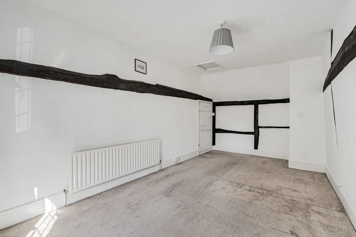 Oxenden Road, Farnham, GU10 photo 6