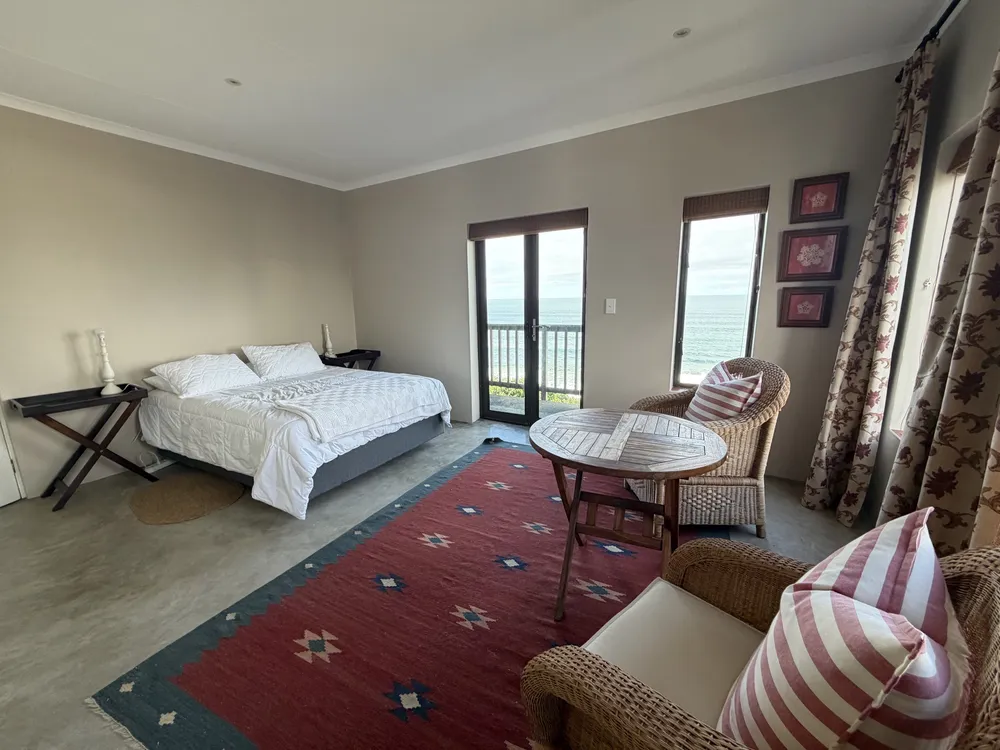 South Africa, Western Cape, Dana Bay, P. Grandiceps Street, 24