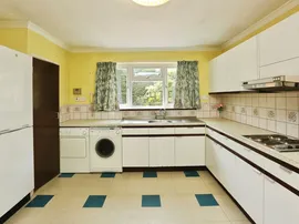 Foster Road, Gosport thumb 3