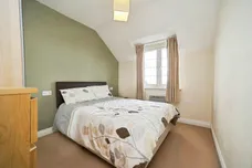Hill End Crescent, Leeds
