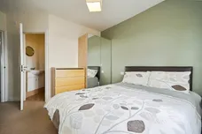 Hill End Crescent, Leeds