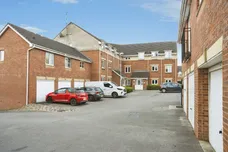 Hill End Crescent, Leeds