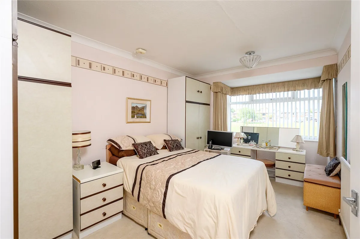 Kelmscott Green, Crossgates, LS15