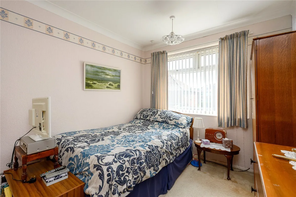 Kelmscott Green, Crossgates, LS15