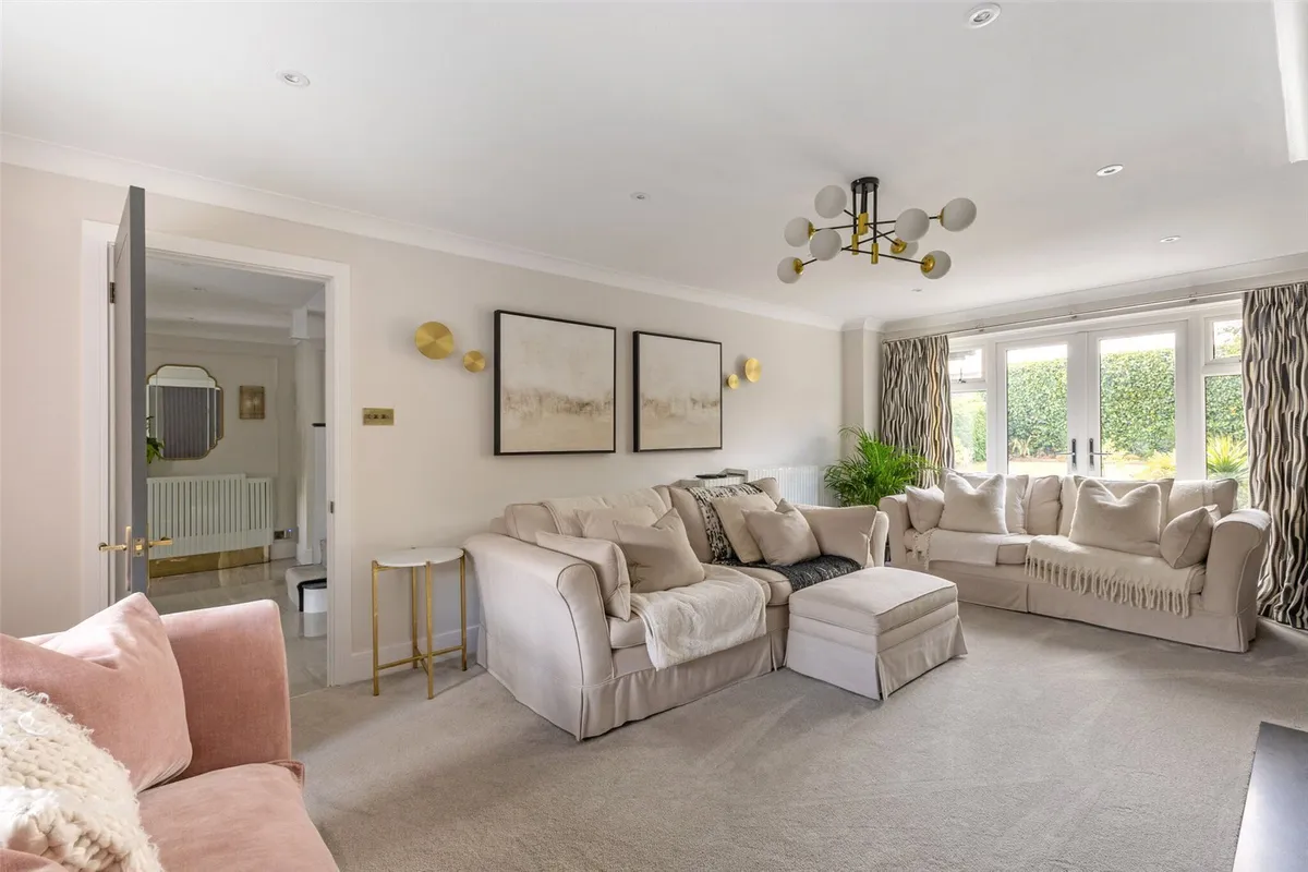 Cranesfield, Sherborne St John, RG24