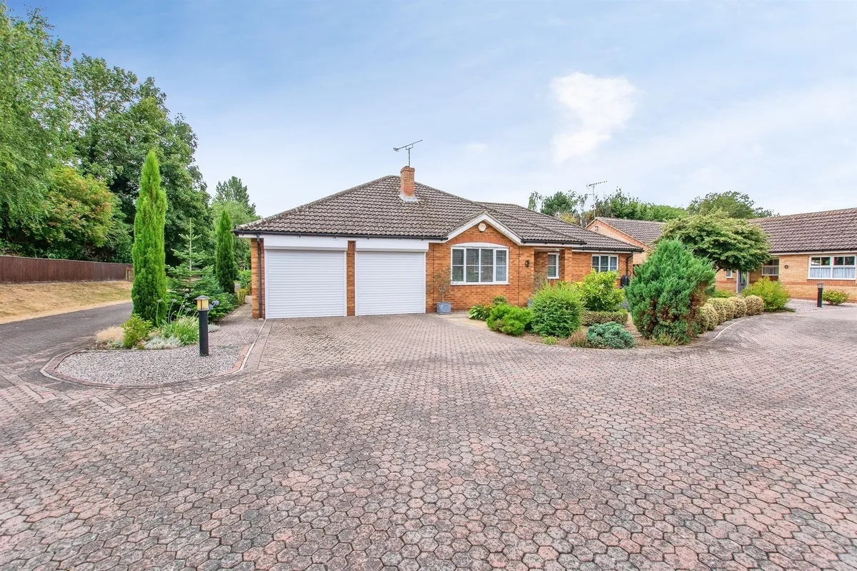 Carnoustie Court, Sutton Bridge, Spalding