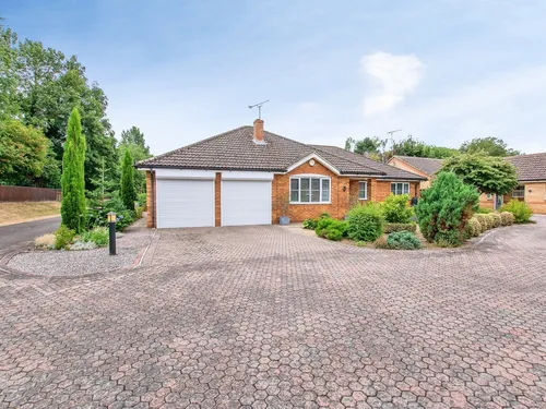 Carnoustie Court, Sutton Bridge, Spaldingphoto