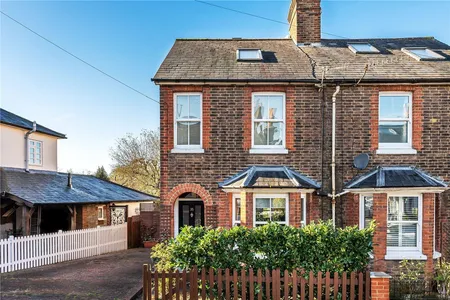 Nutley Lane, Reigate, RH2