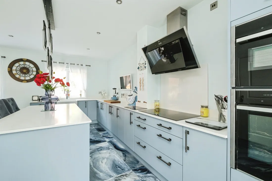 Property photo 30