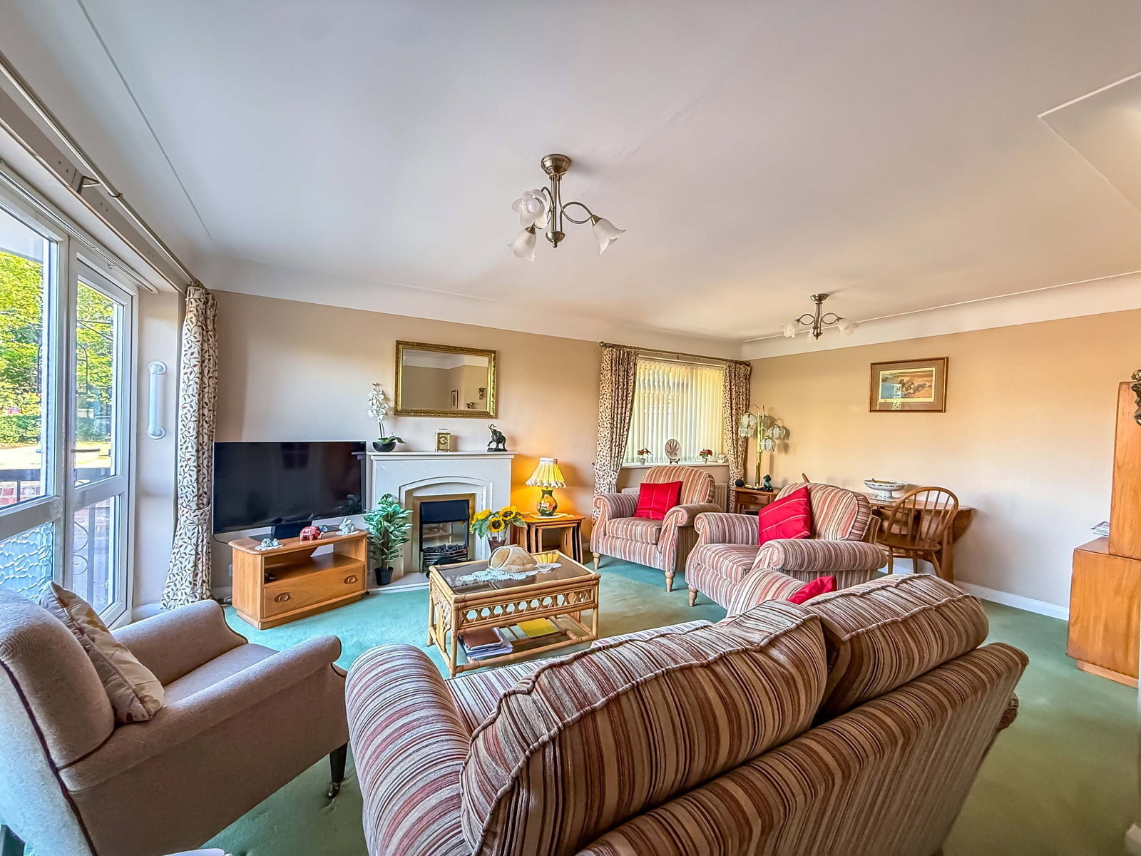 Hollyhurst Lodge, Weld Road, Birkdale, PR8 2DL Image 3