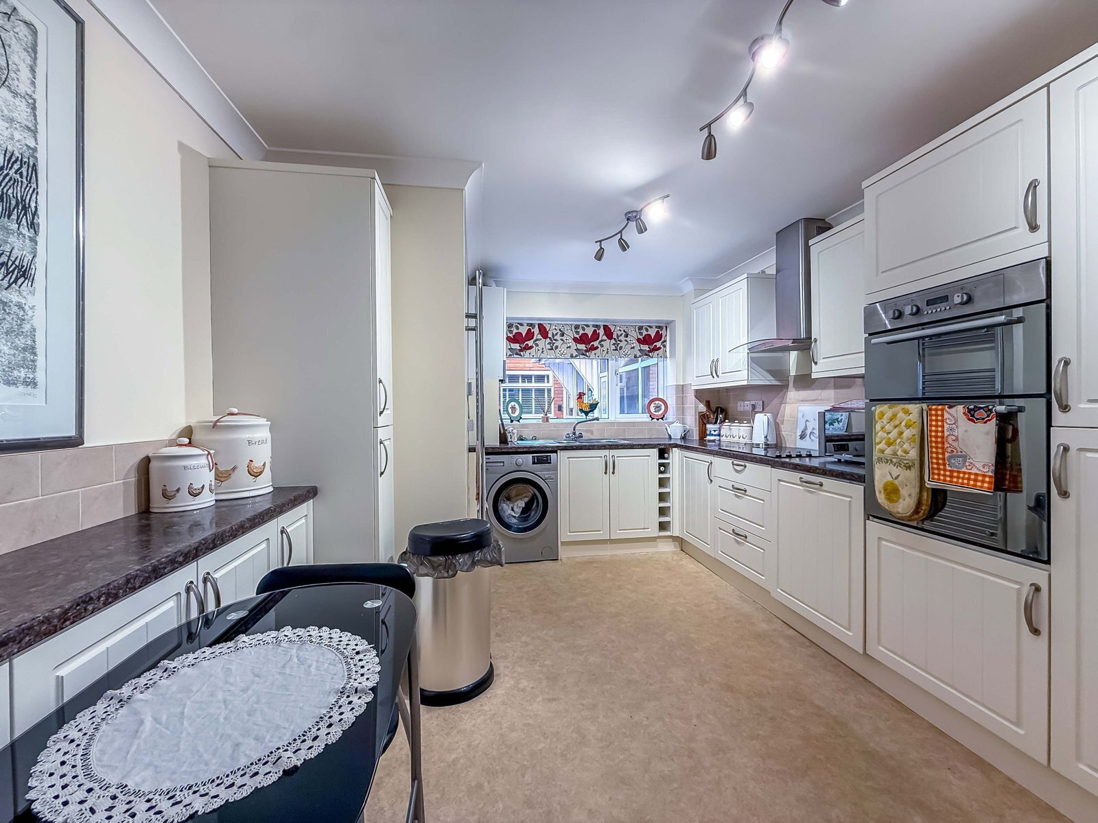 Hollyhurst Lodge, Weld Road, Birkdale, PR8 2DL Image 4