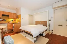 Bedford Court Mansions, Bedford Avenue, Bloomsbury, WC1B