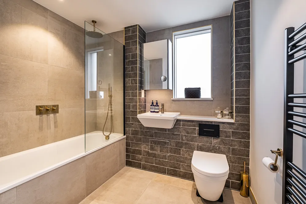 Ravensbury Terrace, London, SW18 photo 9