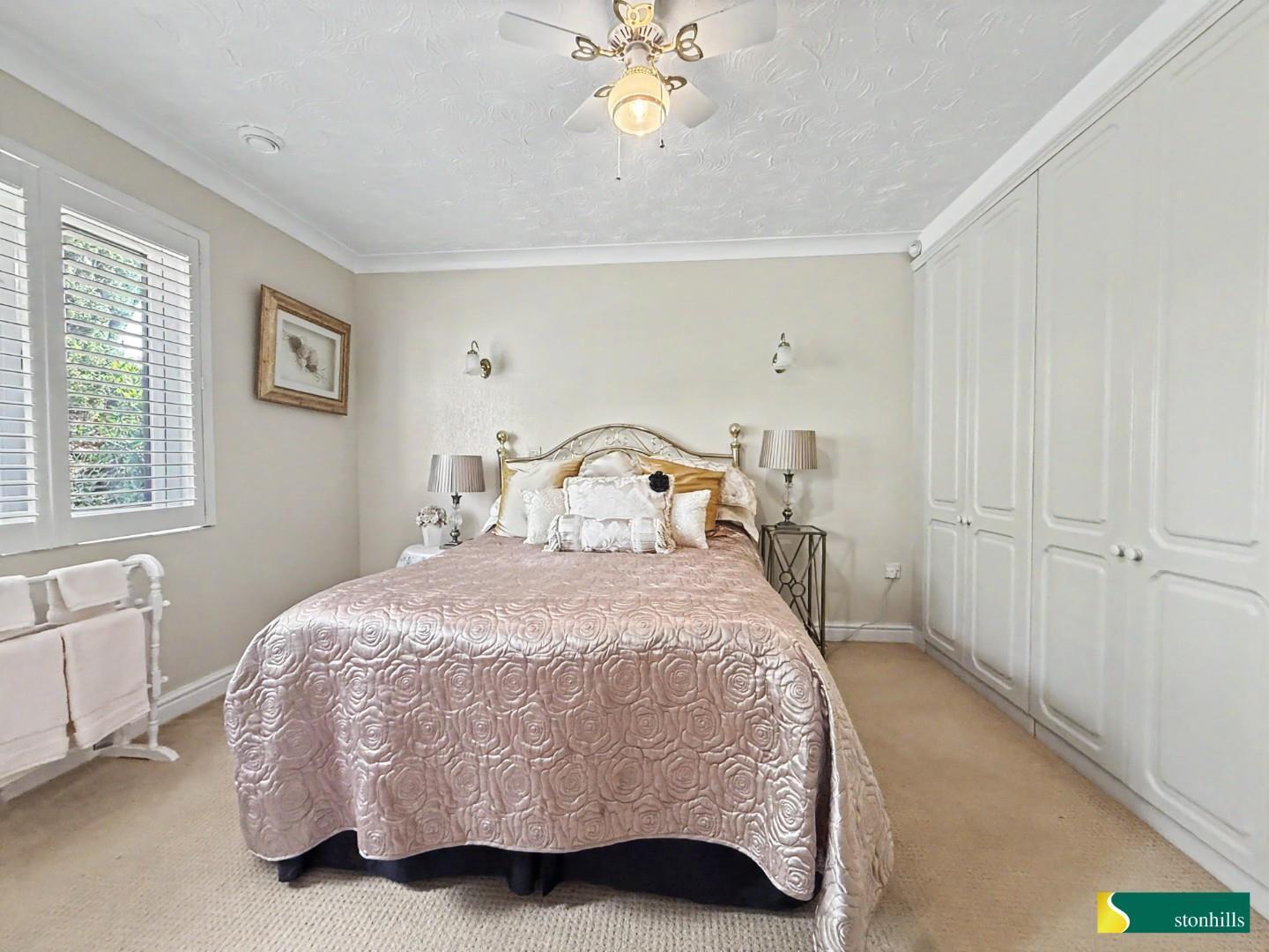 Windingbrook Lane, Collingtree Park, Northampton Image 11