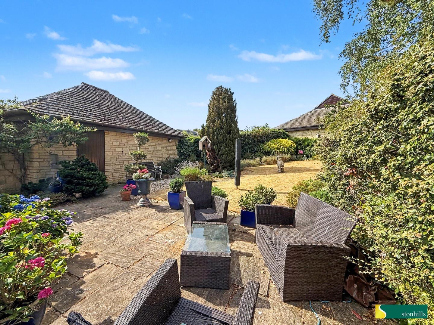 Windingbrook Lane, Collingtree Park, Northampton Image 15