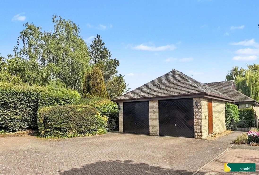 Windingbrook Lane, Collingtree Park, Northampton Image 19