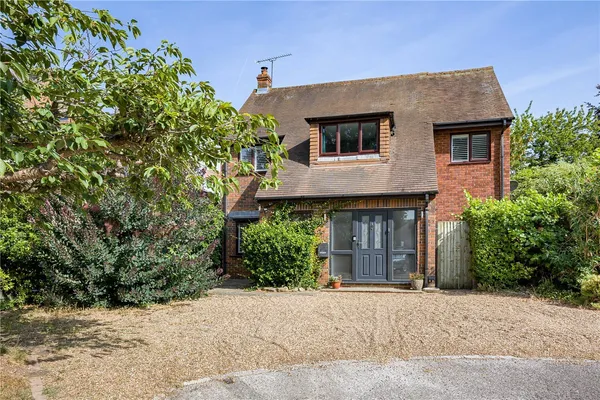 Coldharbour Close, Henley-on-Thames, Oxfordshire, RG9