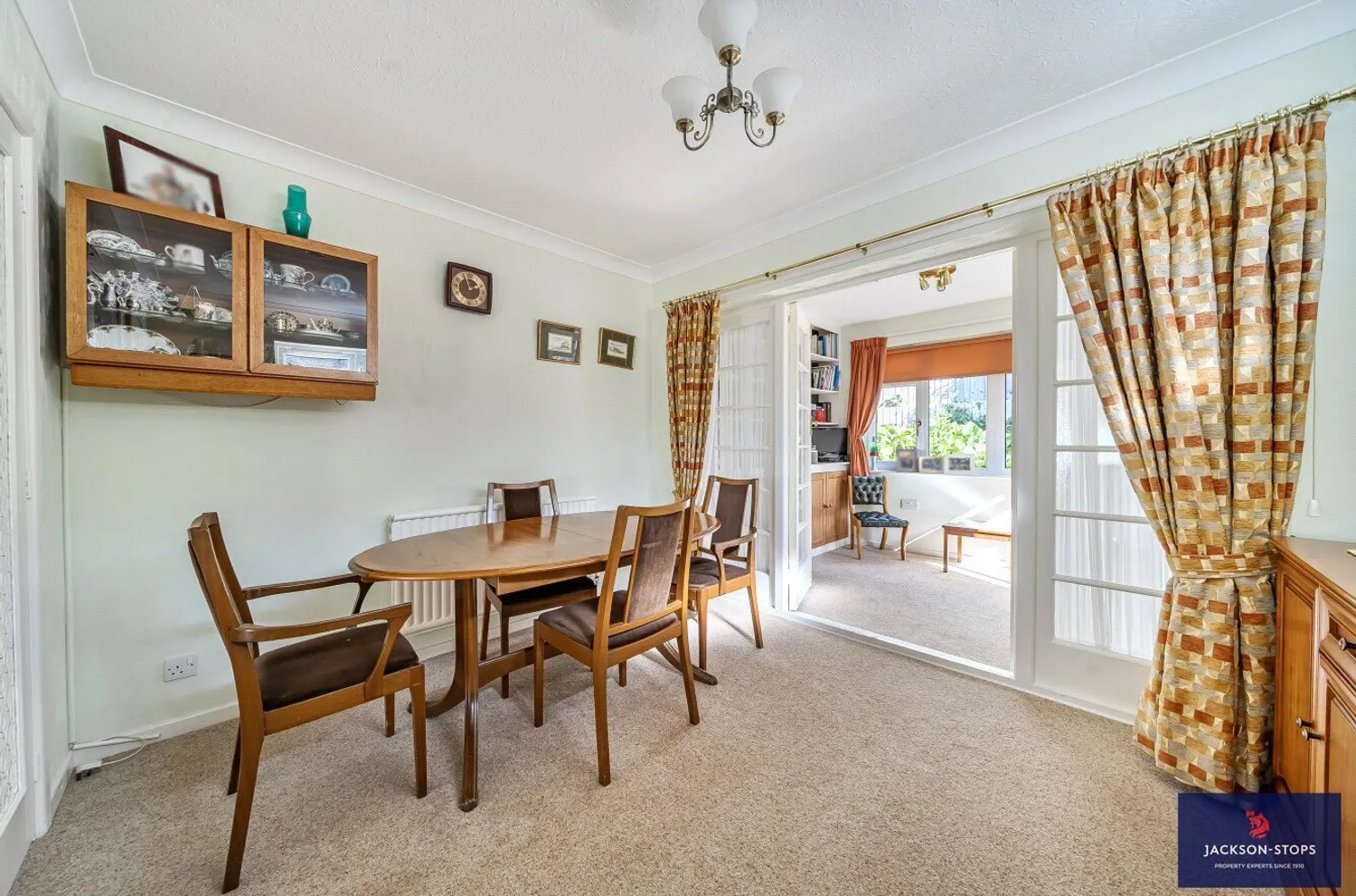 Dene Close, Woburn Sands, MK17 photo 4