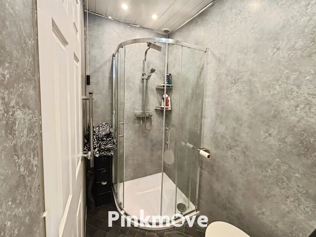 Property photo 33