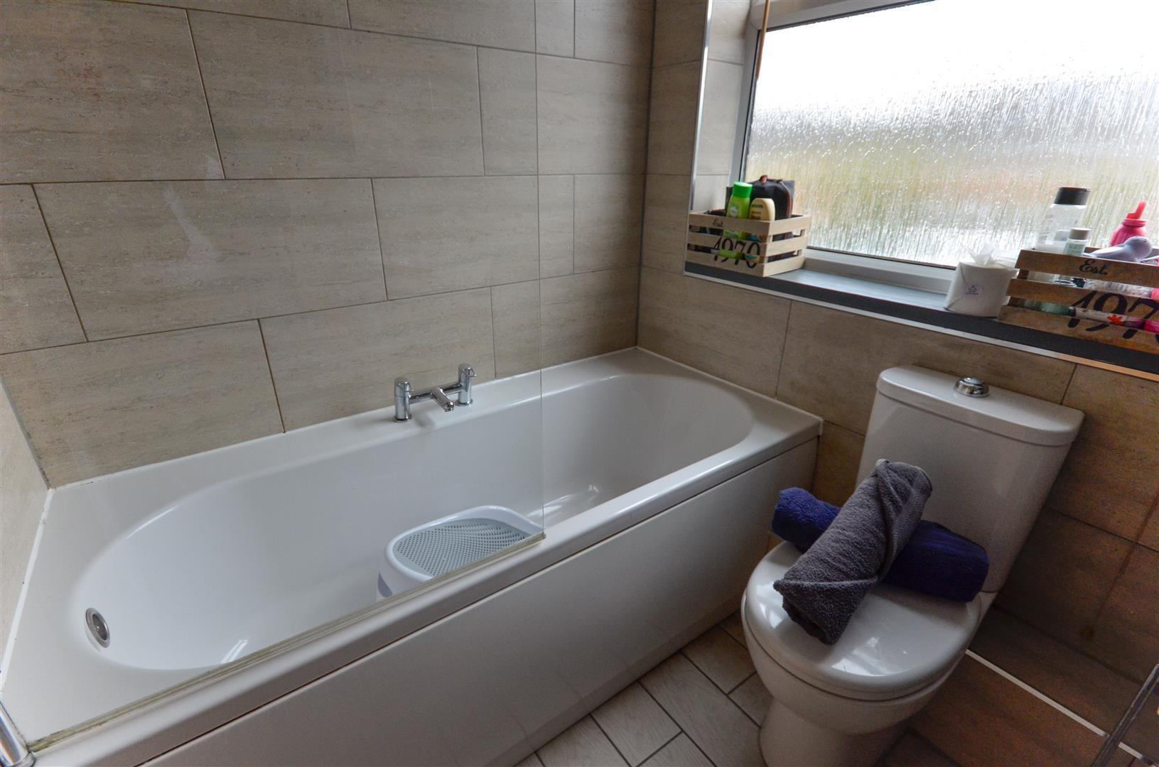 Boothferry Road, Hessle Image 12