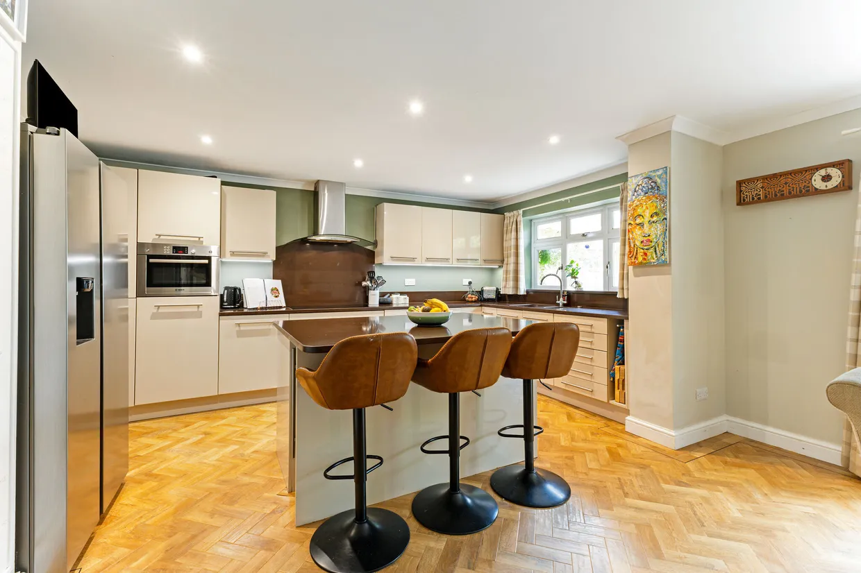 Lees Hill, South Warnborough, RG29 photo 3