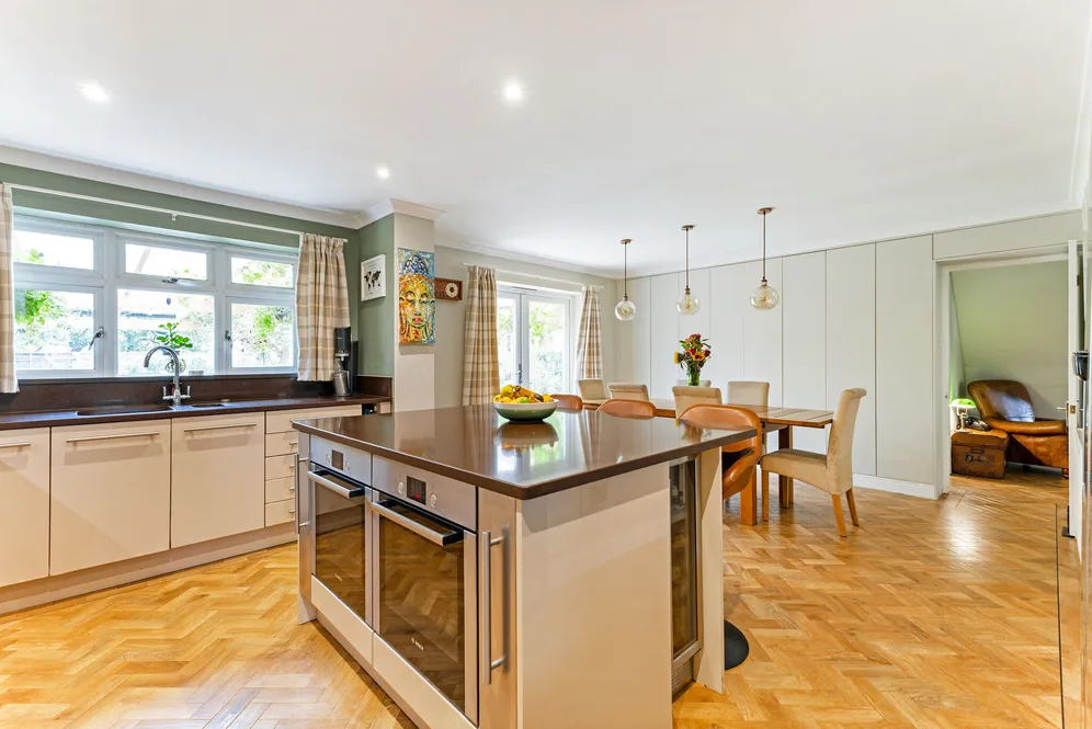 Lees Hill, South Warnborough, RG29 photo 5