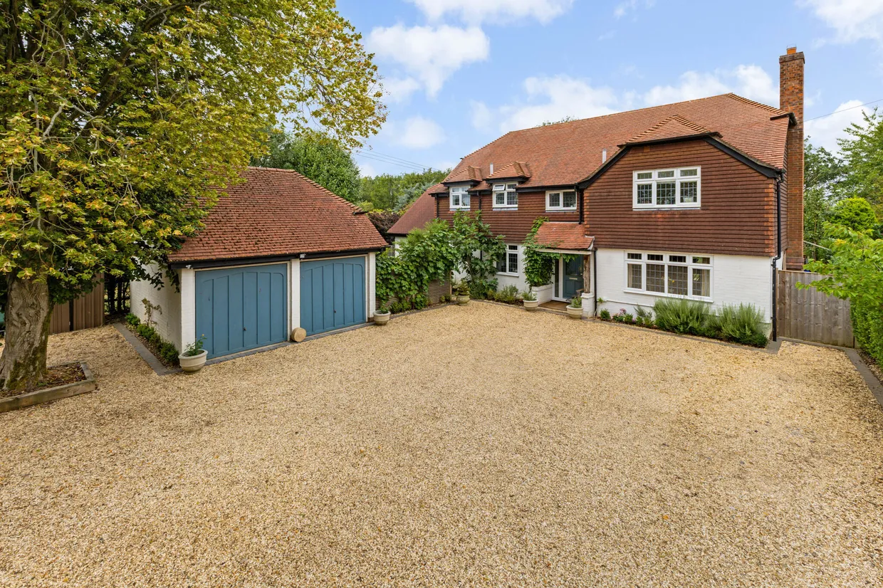 Lees Hill, South Warnborough, RG29 photo 18