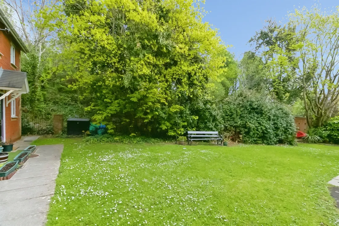 Property photo 17