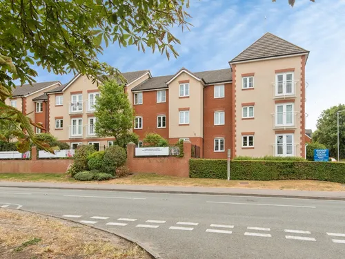 Goodes Court, Roystonphoto